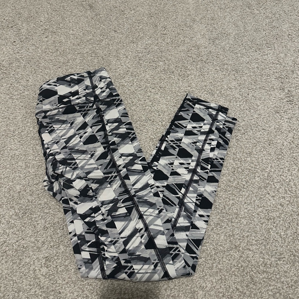 Monochrome Geometric Women's Leggings